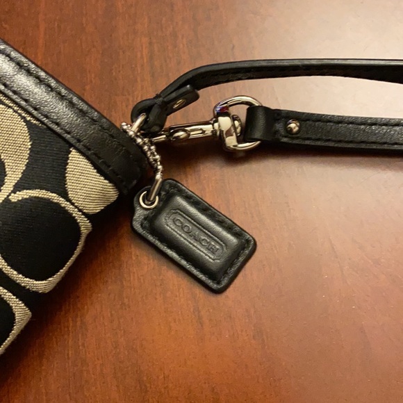 Coach women’s wallet New no tags - Picture 6 of 13